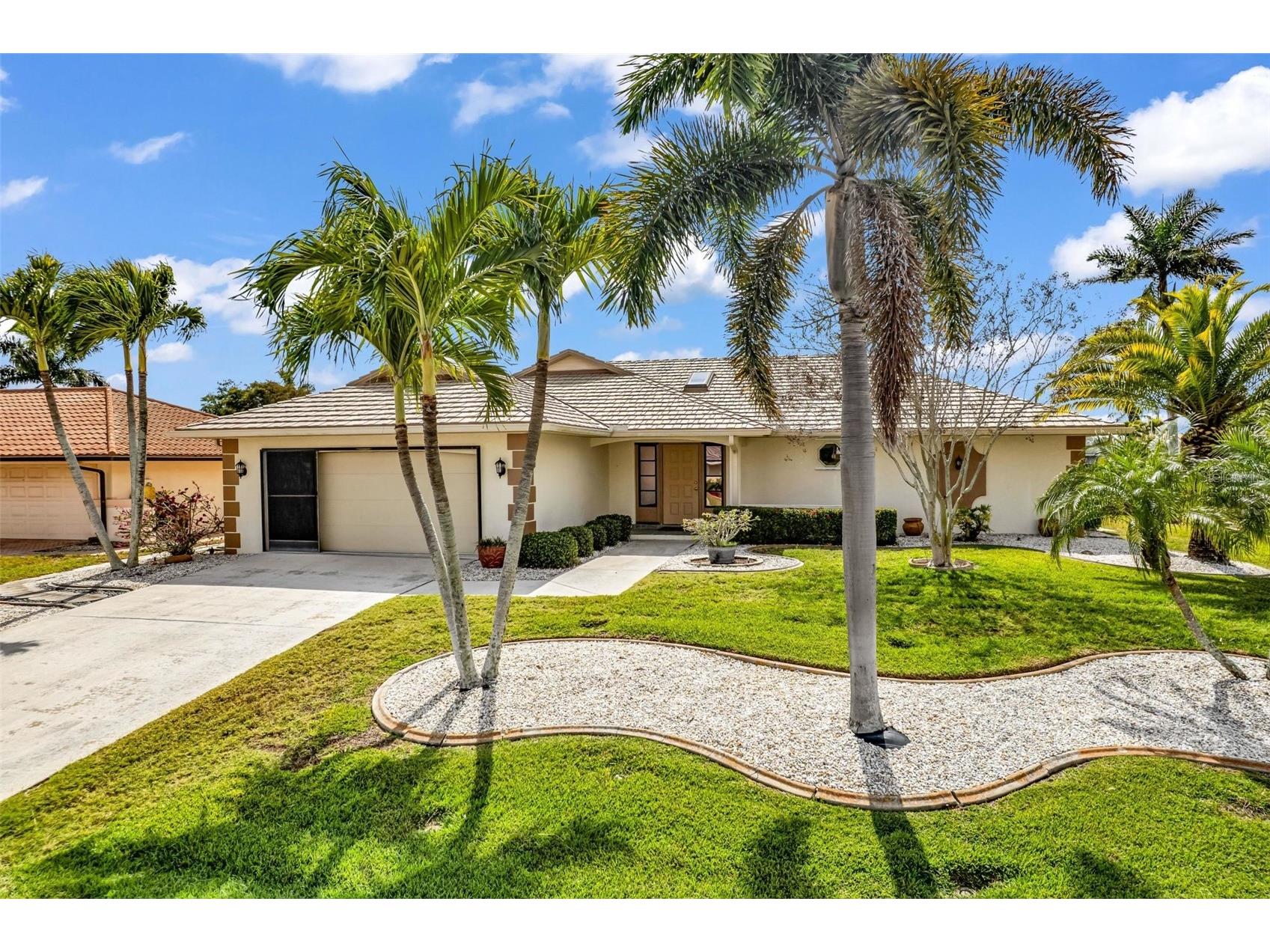 2339 El Cerito Court Punta Gorda FL 33950 C7522381 image1