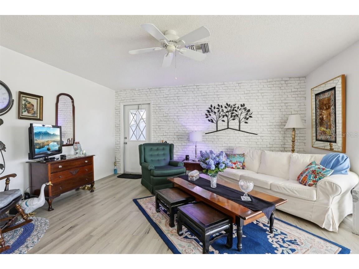 2339 Glenmore Circle Sun City Center FL 33573 TB8438490 image5