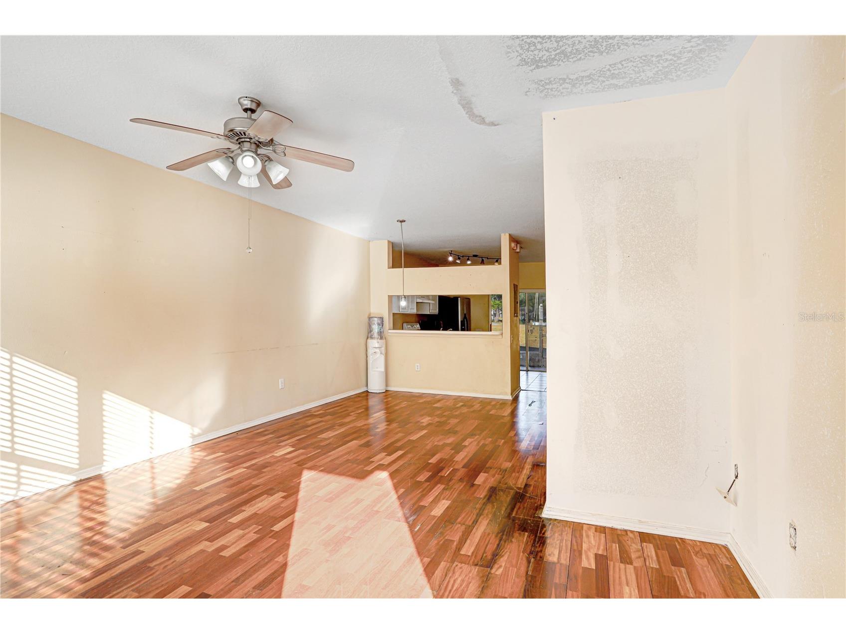 2339 Lake Woodberry Circle Brandon FL 33510 TB8475641 image2