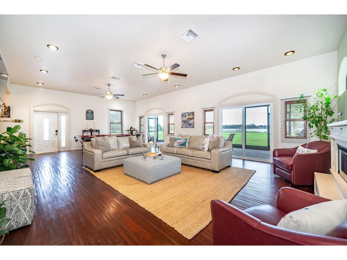 2339 Neptune Road #UNIT A Kissimmee FL 34744 - Fish Lake S5135168 image5