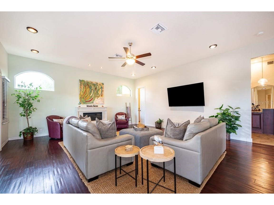 2339 Neptune Road #UNIT A Kissimmee FL 34744 - Fish Lake S5135168 image6