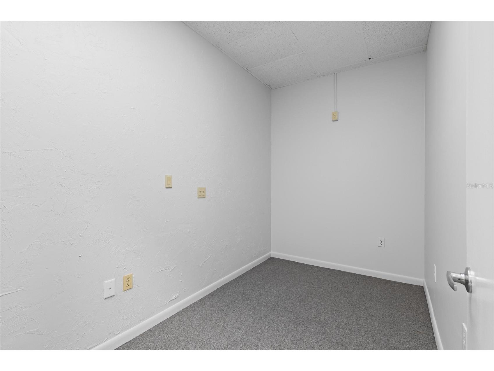 2339 Sunset Point Road #C300-C302 Clearwater FL 33765 TB8473422 image20