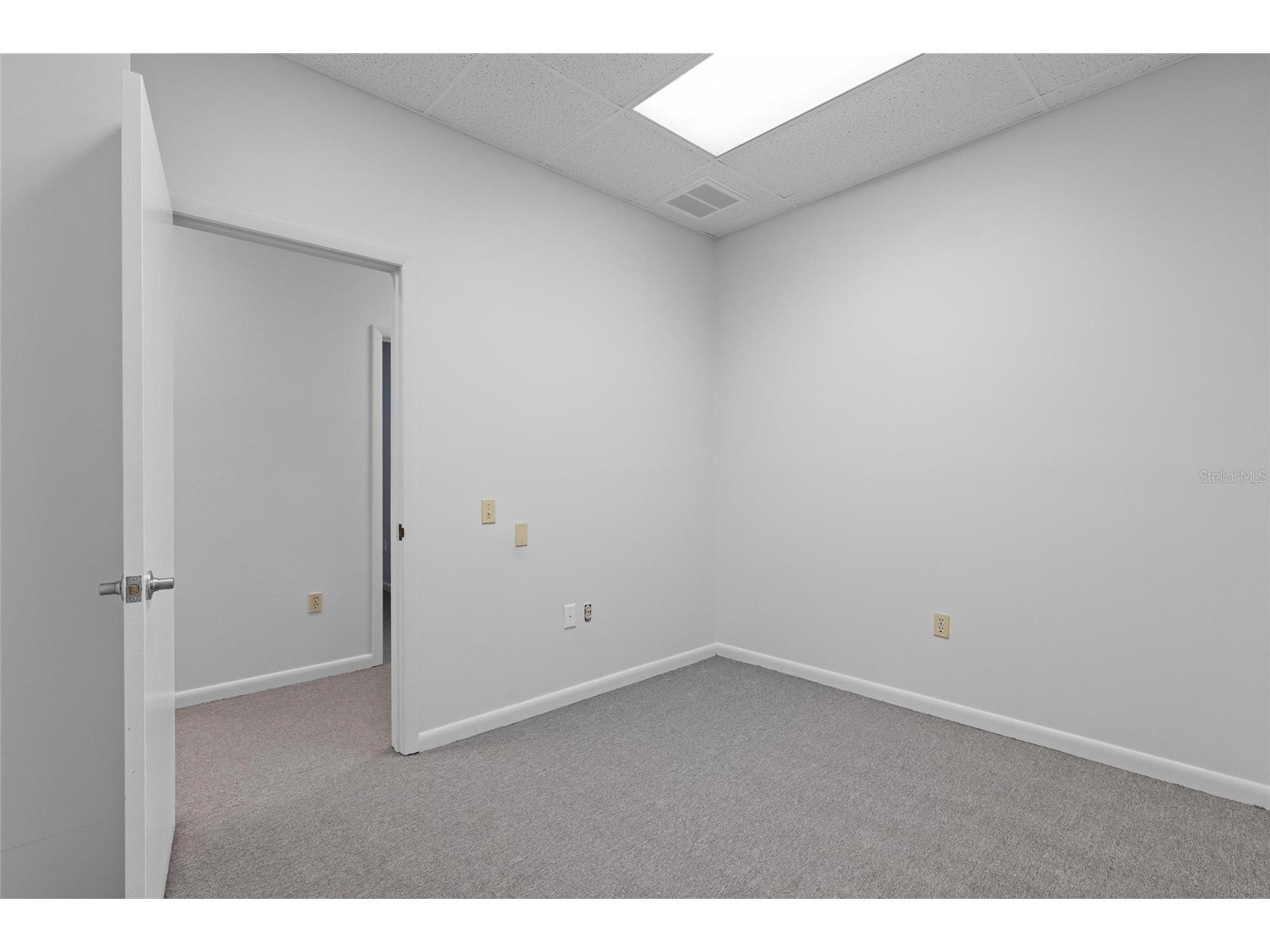 2339 Sunset Point Road #C300-C302 Clearwater FL 33765 TB8473422 image22