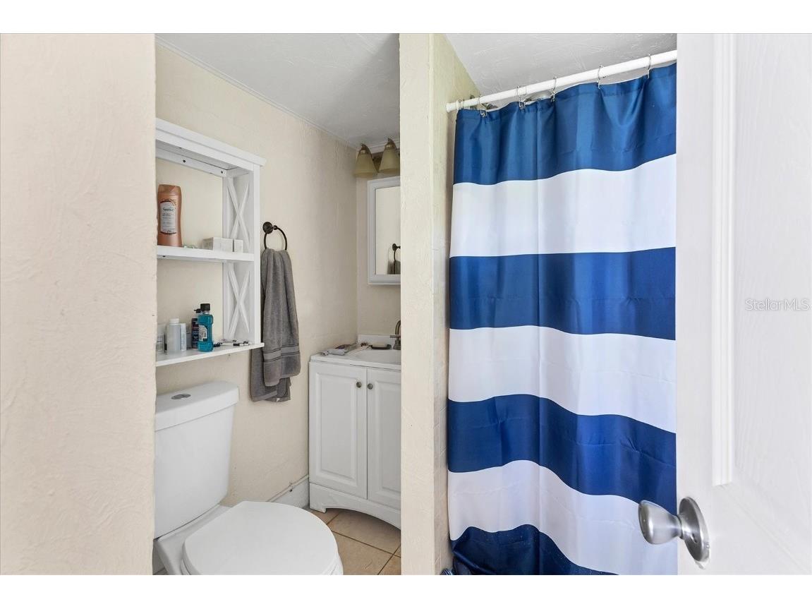 234/236 Colonia Lane E Nokomis FL 34275 A4668120 image29