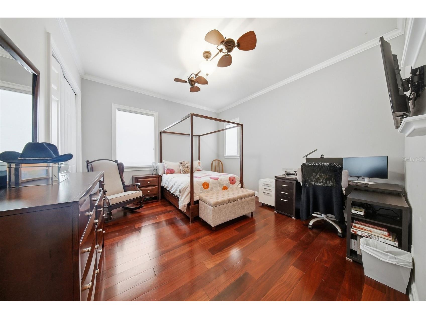 234 36th Avenue NE Saint Petersburg FL 33704 TB8501855 image26