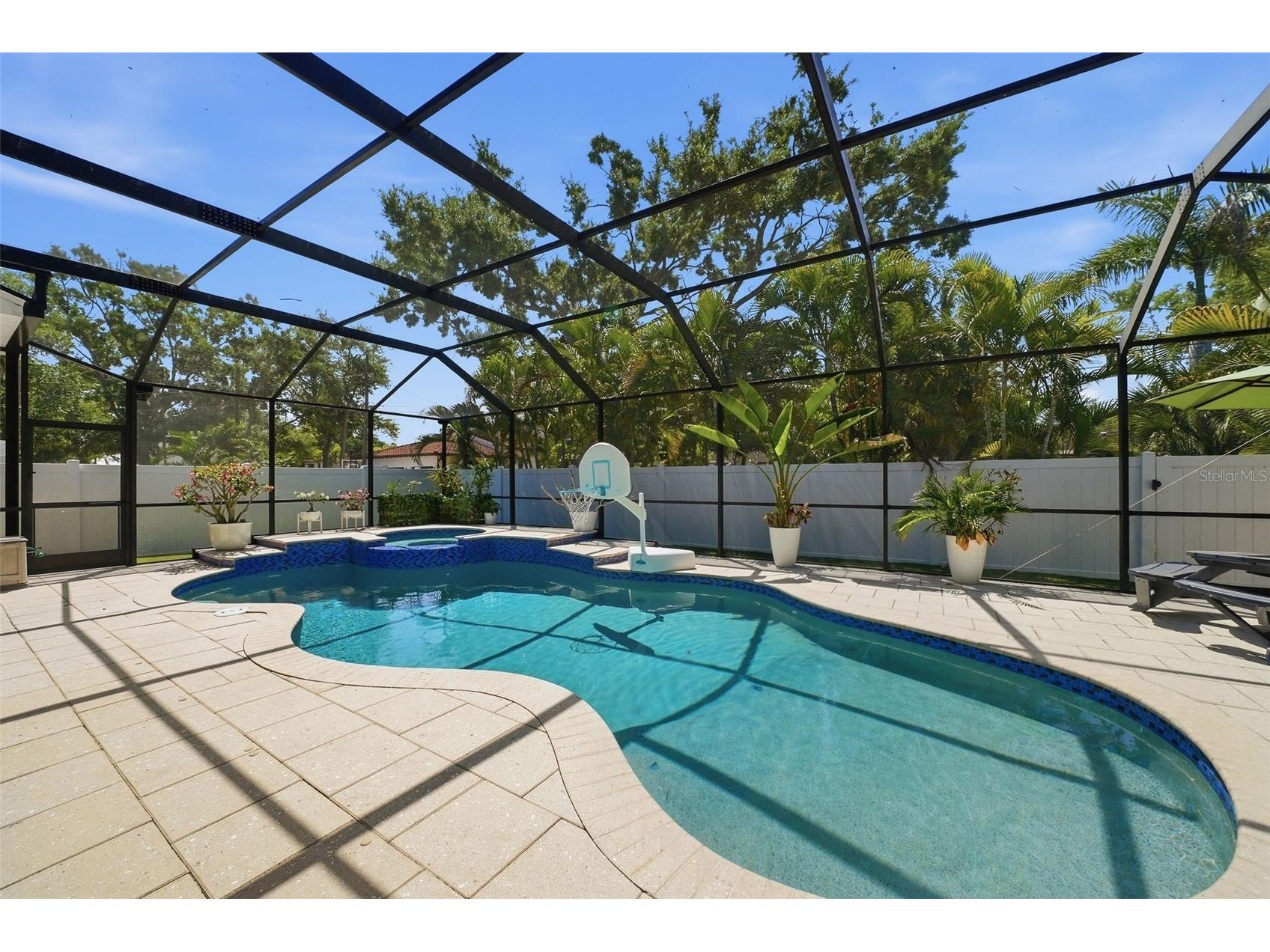 234 36th Avenue NE Saint Petersburg FL 33704 TB8501855 image40