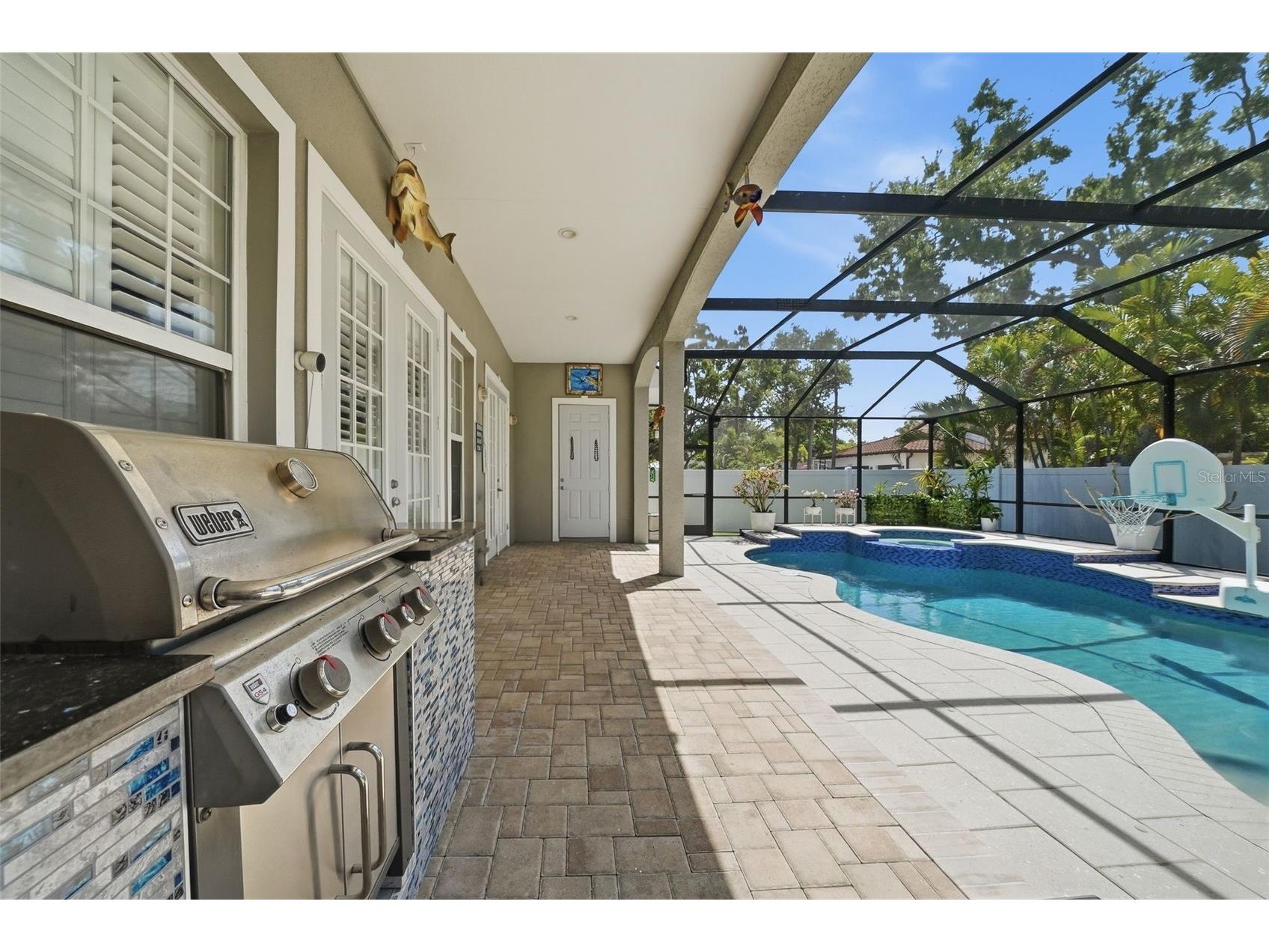 234 36th Avenue NE Saint Petersburg FL 33704 TB8501855 image44