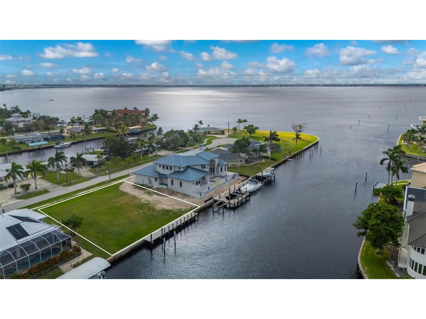 234 Beeney Road SE Port Charlotte FL 33952 - BEENEY WATERWAY C7516081 image1