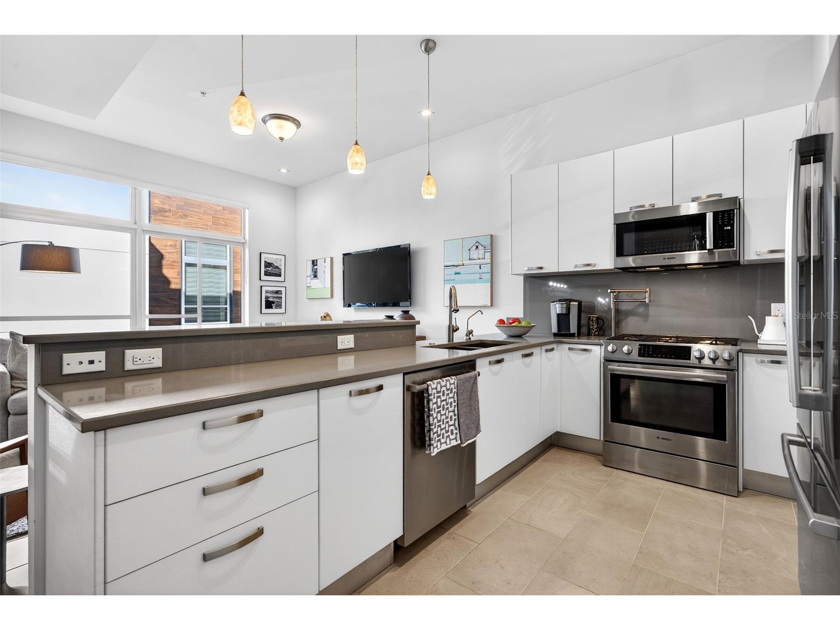 234 Cosmopolitan Court Sarasota FL 34236 A4675896 image9