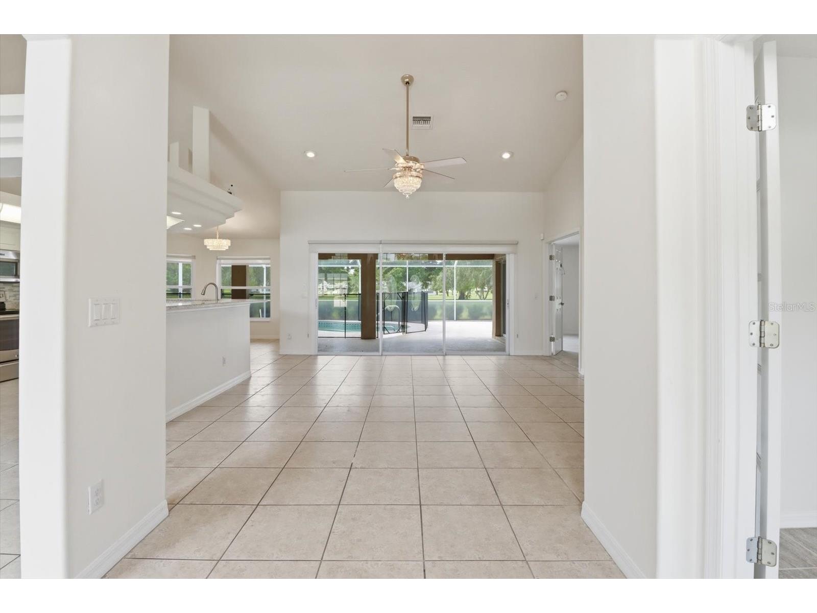 234 E Eureka Court Hernando FL 34442 OM724694 image5