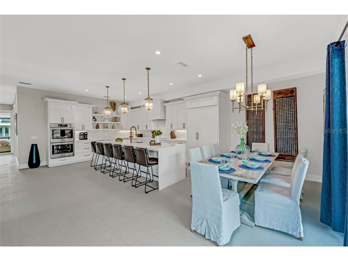 234 Grant Drive Sarasota FL 34236 A4668250 image12