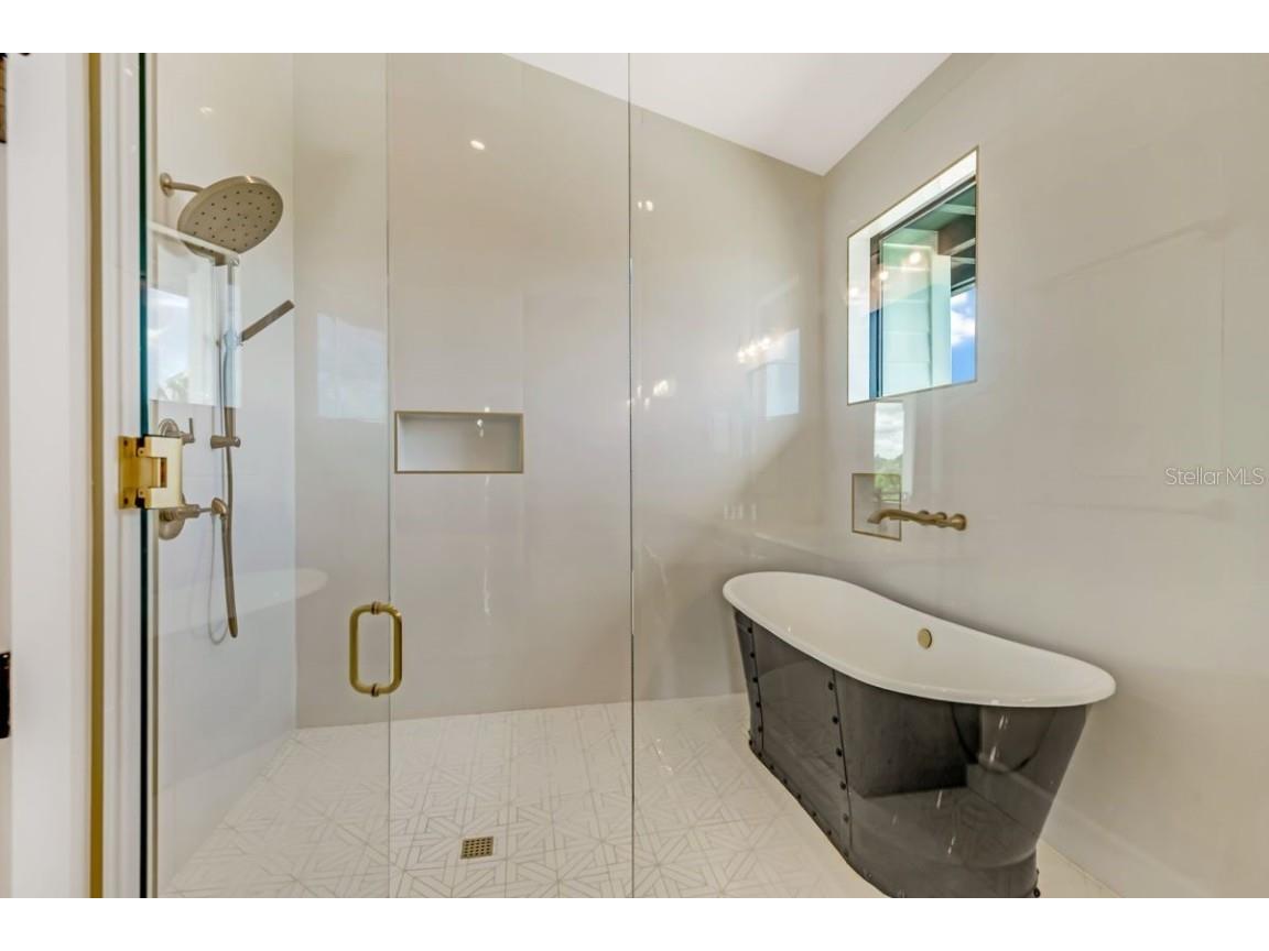 234 Grant Drive Sarasota FL 34236 A4668250 image19