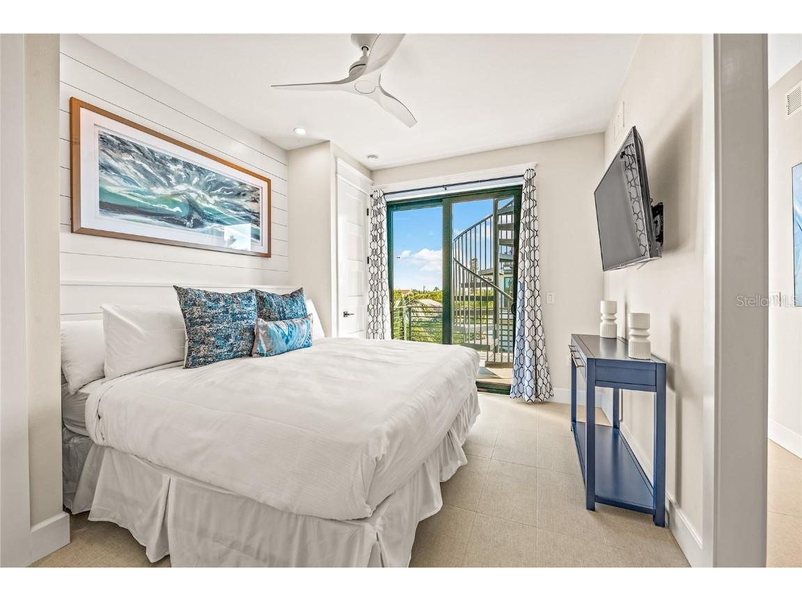 234 Grant Drive Sarasota FL 34236 A4668250 image22