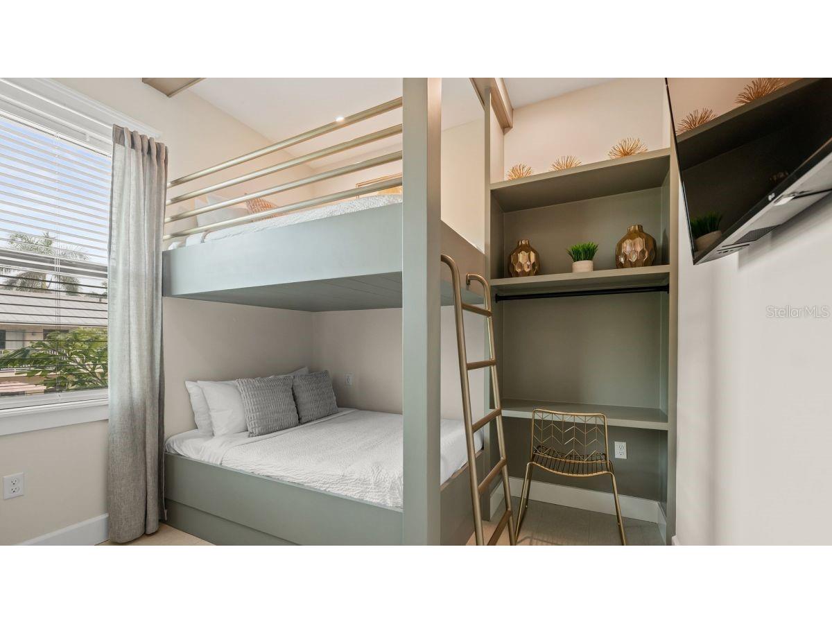 234 Grant Drive Sarasota FL 34236 A4668250 image25