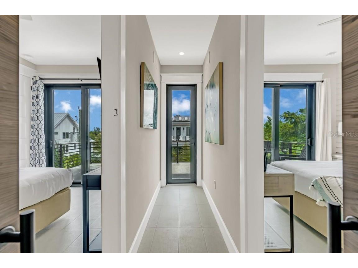 234 Grant Drive Sarasota FL 34236 A4668250 image27