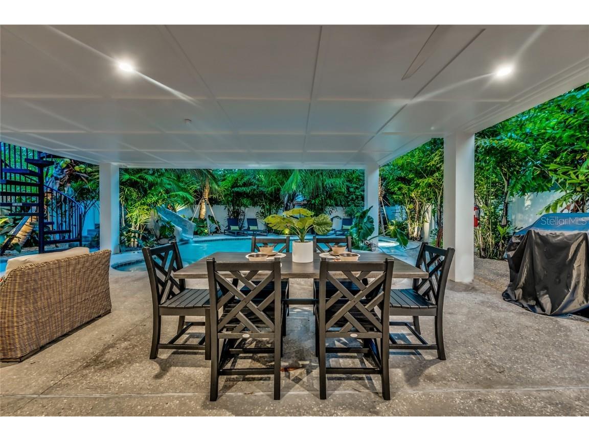 234 Grant Drive Sarasota FL 34236 A4668250 image39