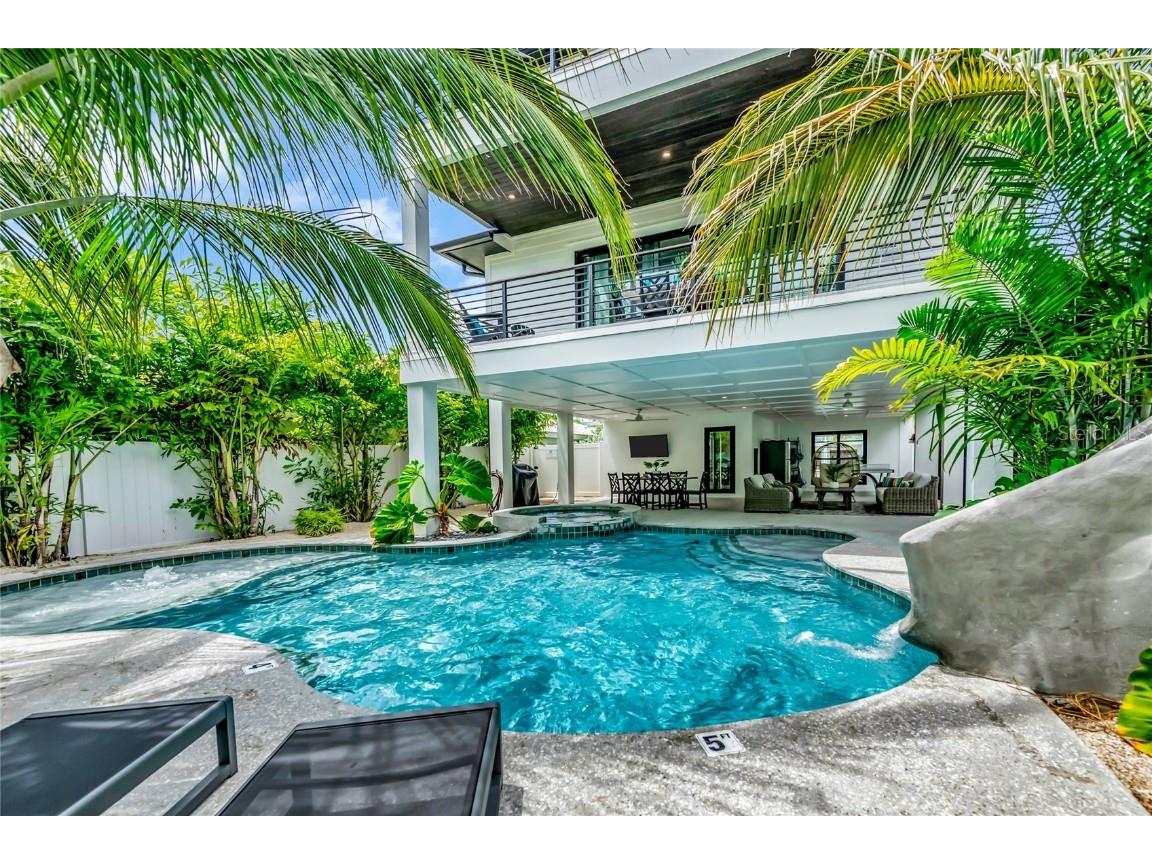 234 Grant Drive Sarasota FL 34236 A4668250 image44