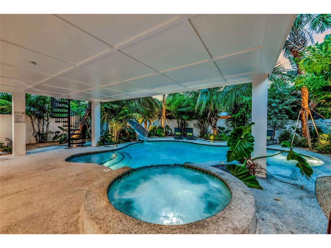 234 Grant Drive Sarasota FL 34236 A4668250 image45