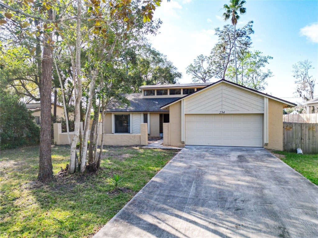 234 N Griffin Drive Casselberry FL 32707 - LAKE GRIFFIN O6282816 image1