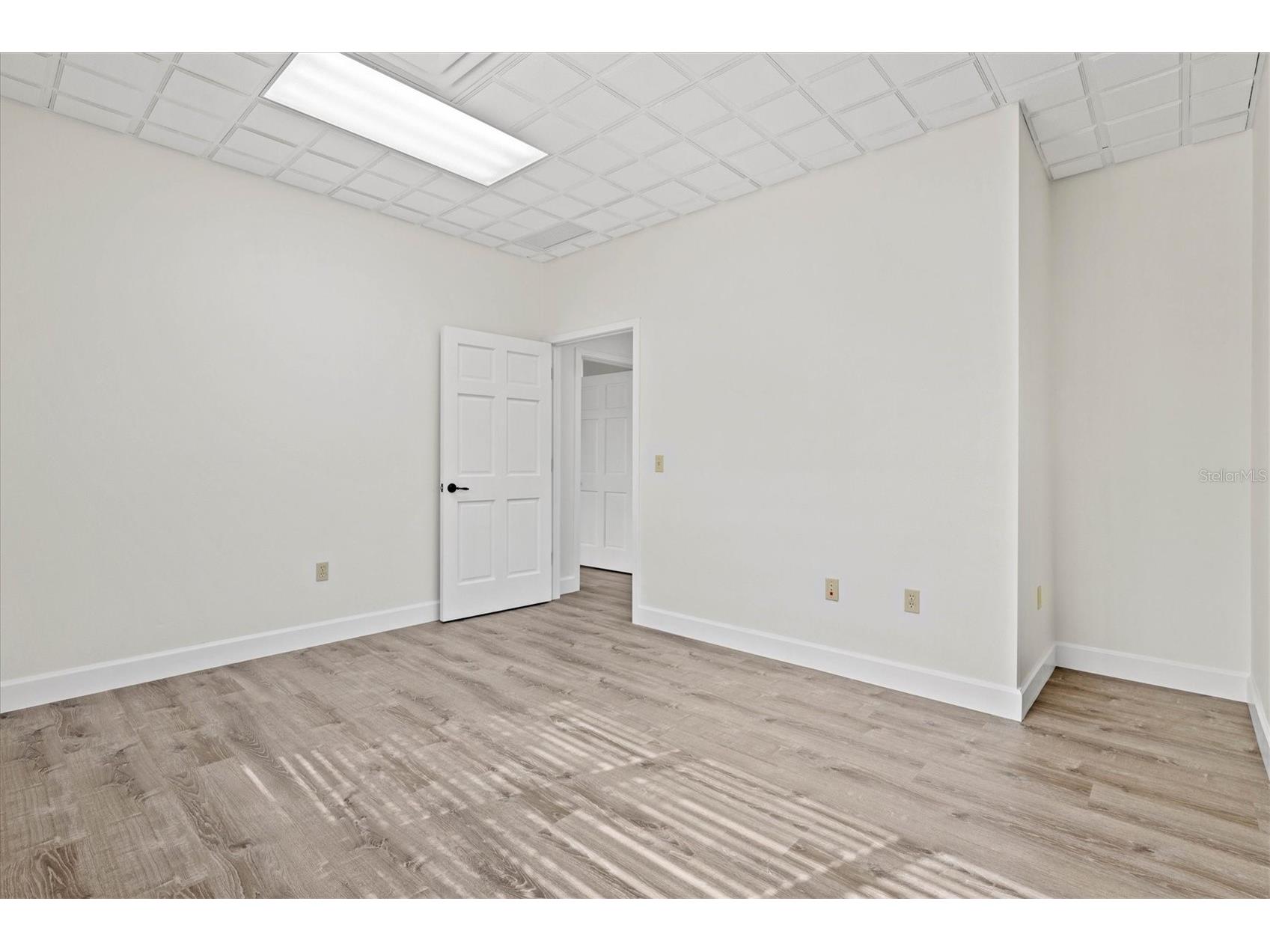 234 N Rhodes Avenue #105 Sarasota FL 34237 A4691309 image11