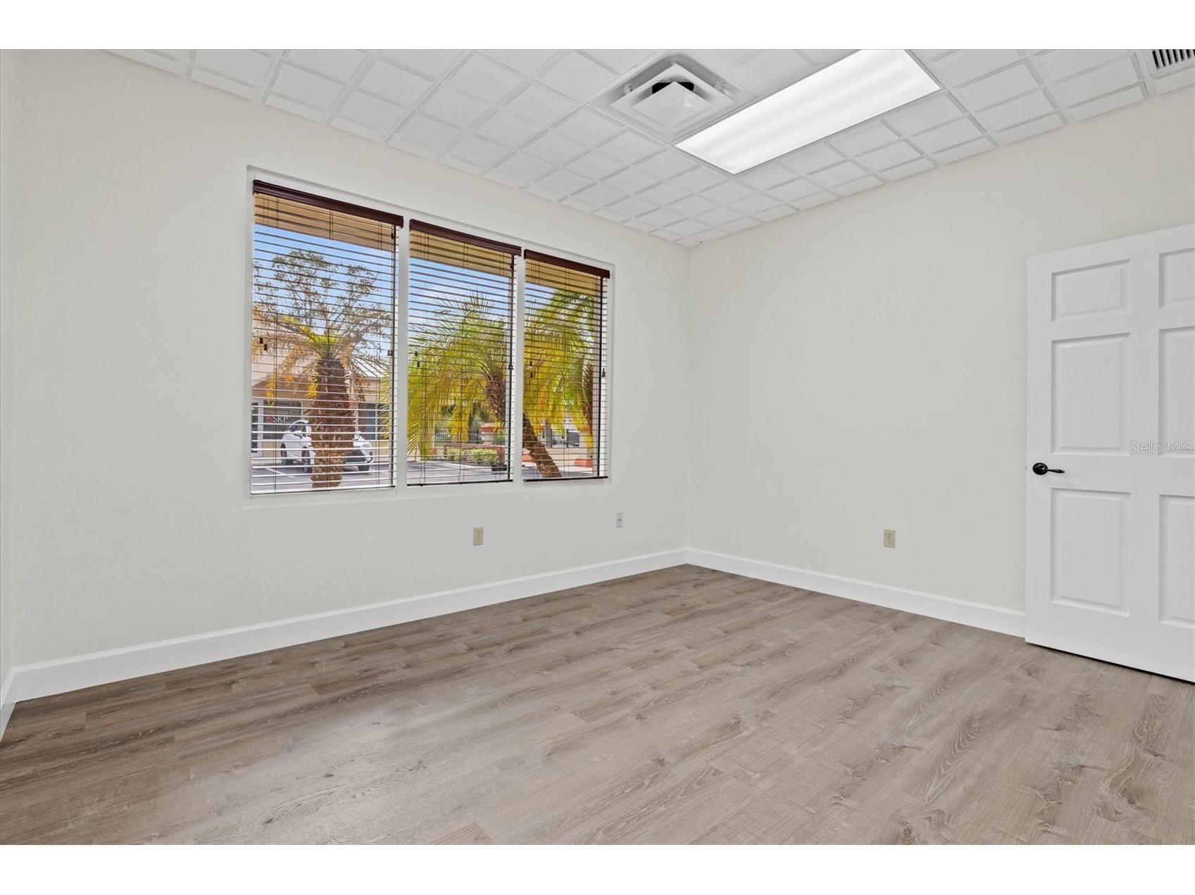 234 N Rhodes Avenue #105 Sarasota FL 34237 A4691309 image12