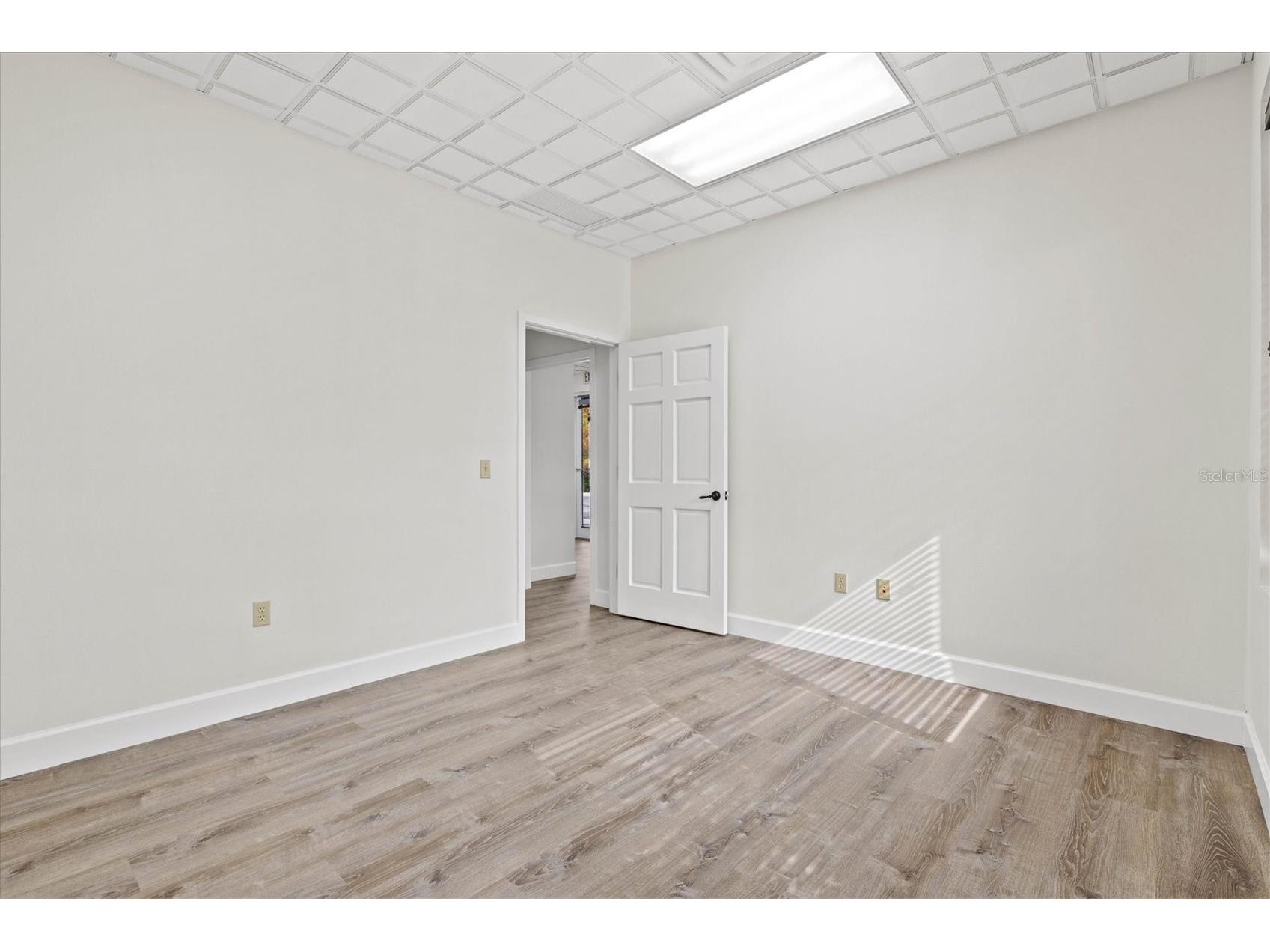 234 N Rhodes Avenue #105 Sarasota FL 34237 A4691309 image13