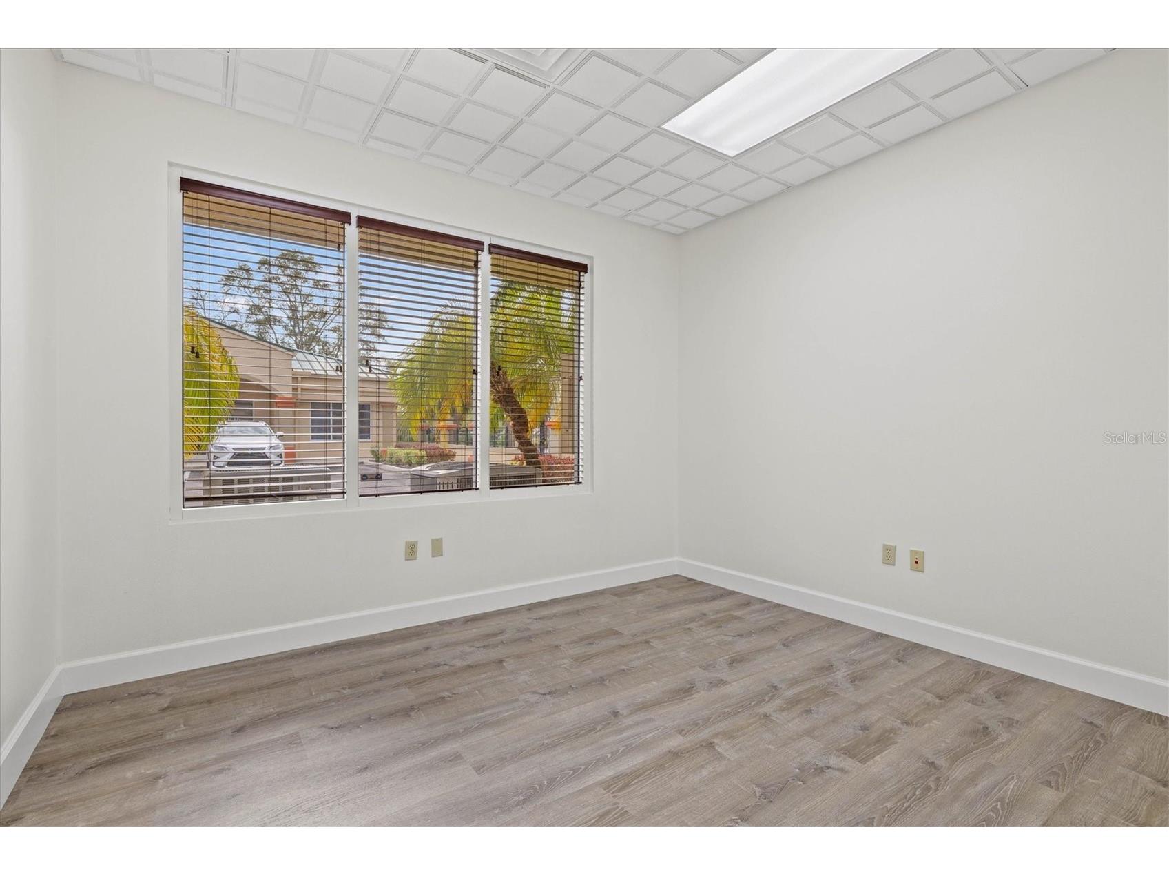 234 N Rhodes Avenue #105 Sarasota FL 34237 A4691309 image14