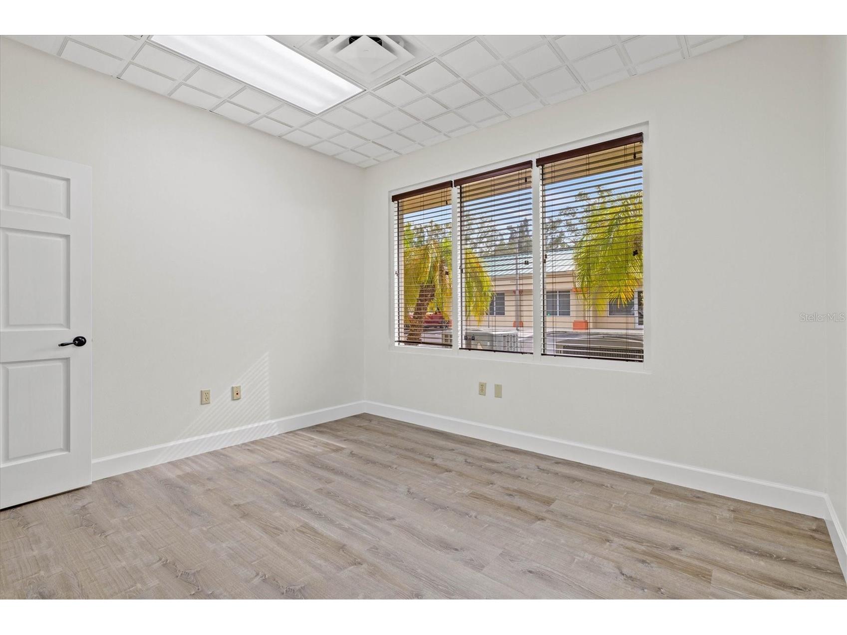 234 N Rhodes Avenue #105 Sarasota FL 34237 A4691309 image15
