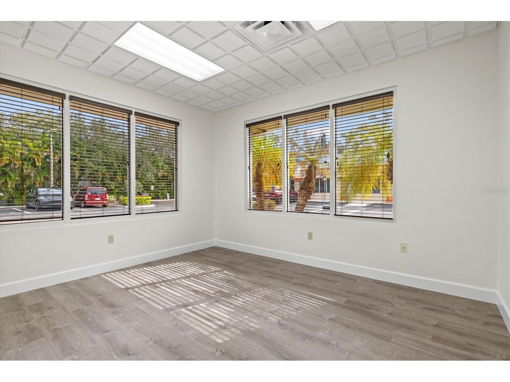 234 N Rhodes Avenue #105 Sarasota FL 34237 A4691309 image6