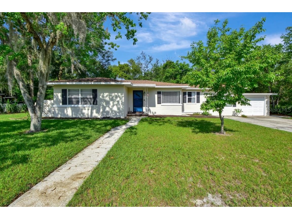 234 S Marydell Avenue Deland FL 32720 V4930289 image1