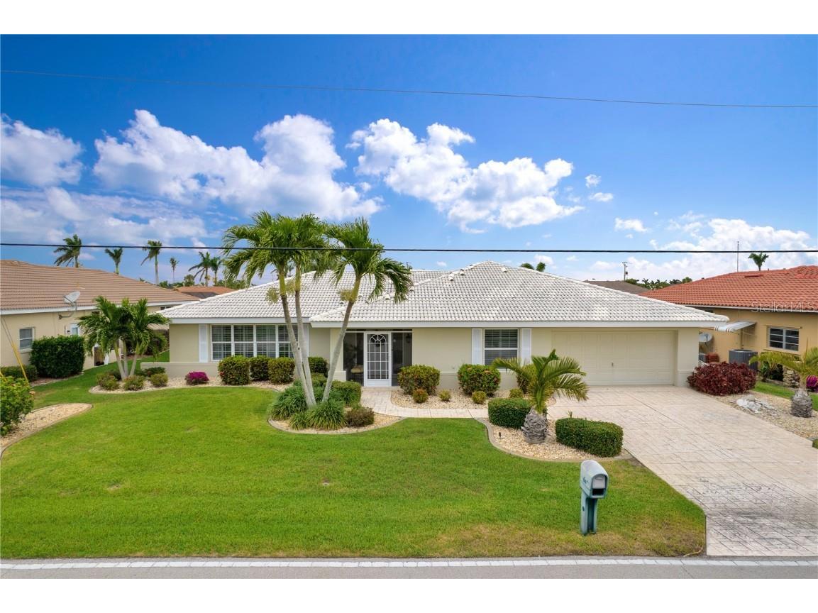 2340 Aqui Esta Drive Punta Gorda FL 33950 C7472906 image1