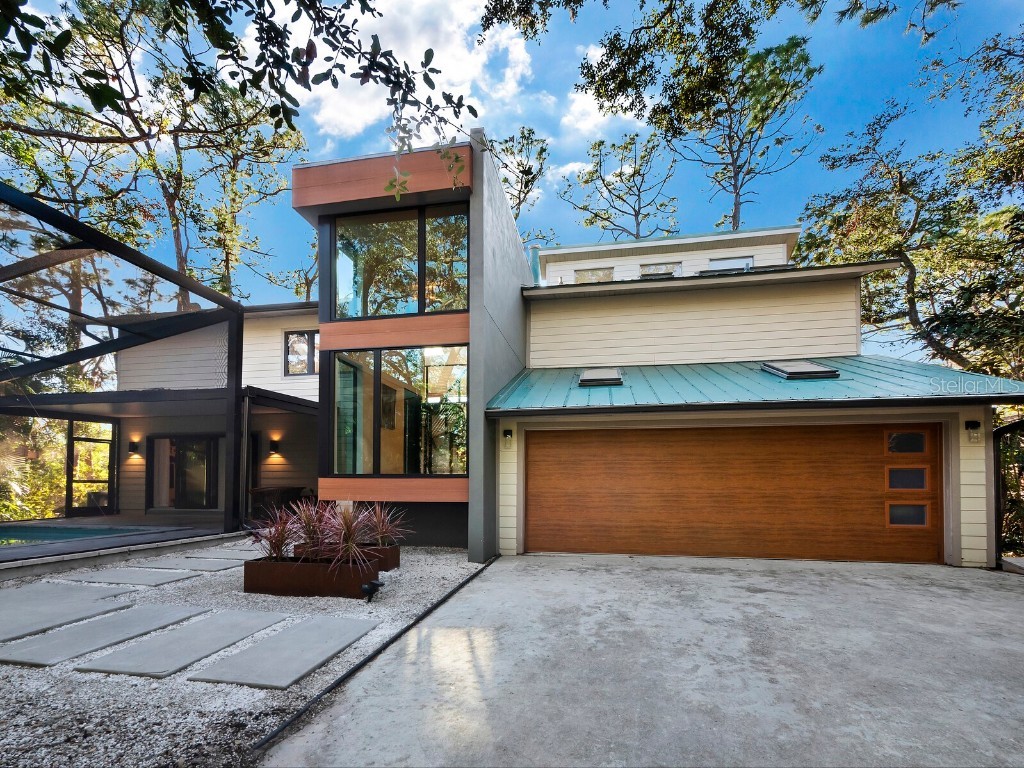 2340 Arden Drive Sarasota FL 34232 - LAKE MALLARD A4631786 image1