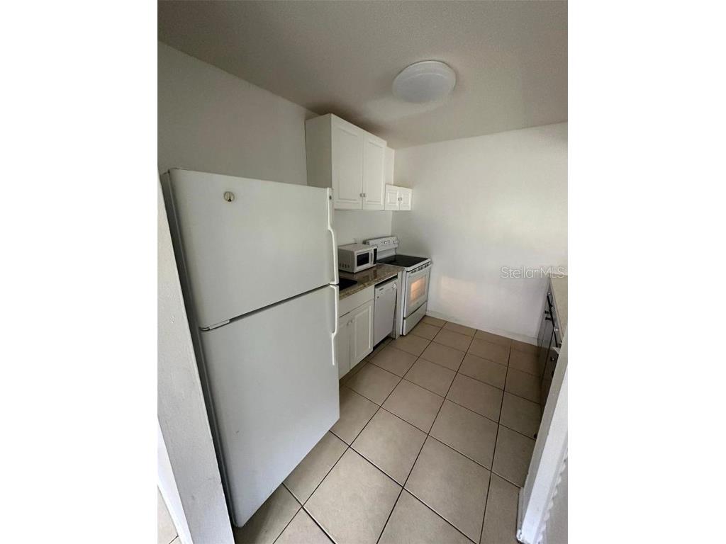 2340 Huntington Green Court #1 Orlando FL 32839 O6371033 image3