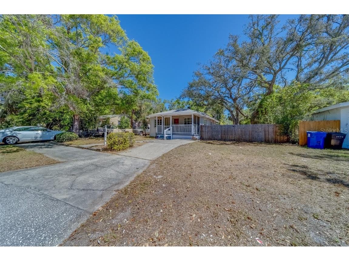2340 Kingston Street S Saint Petersburg FL 33711 TB8361840 image1