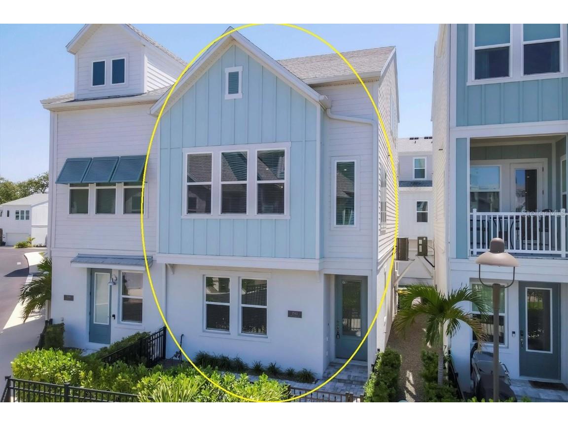 2340 Lindstrom Street Sarasota FL 34237 A4675836 image1