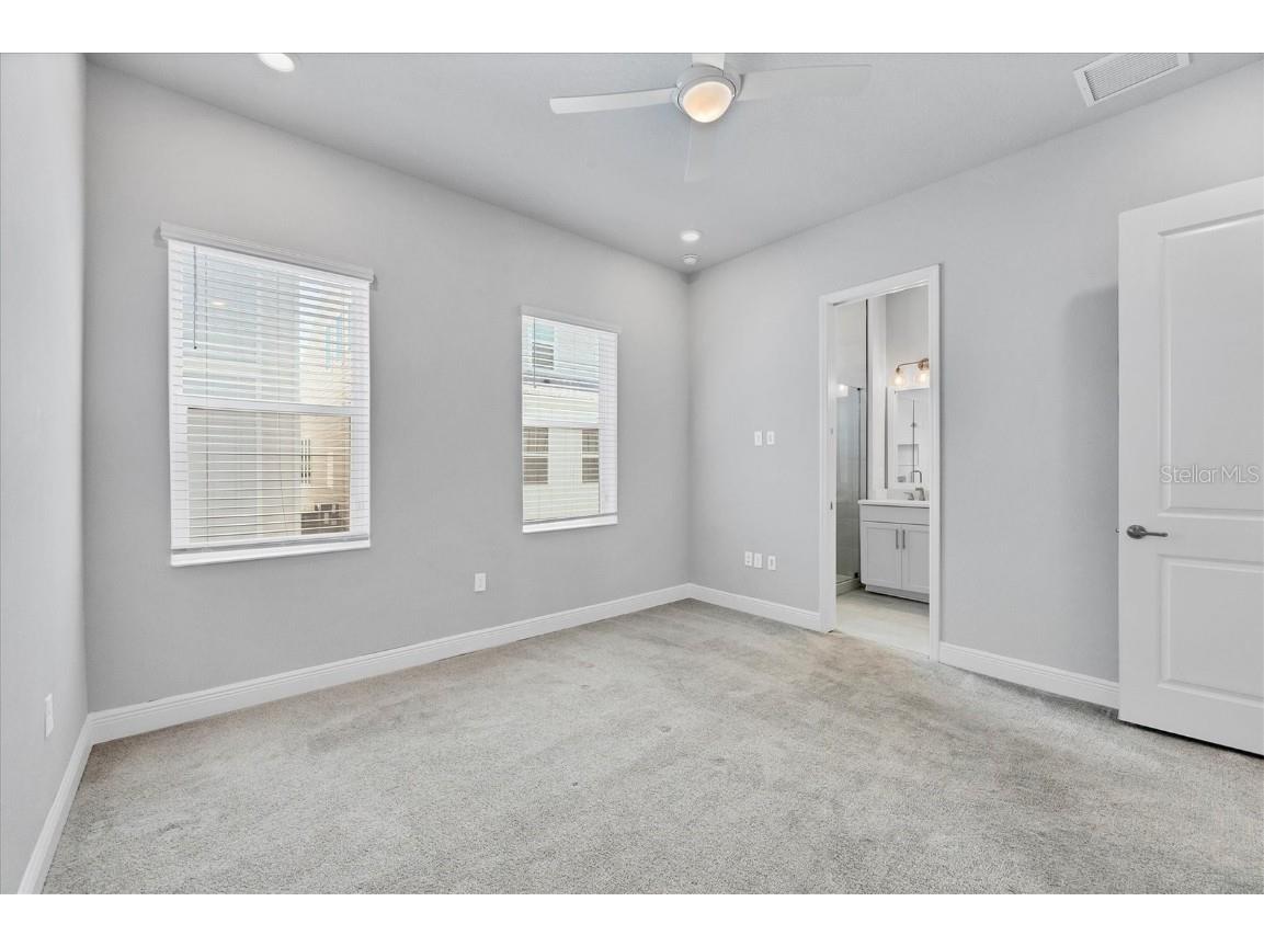 2340 Lindstrom Street Sarasota FL 34237 A4675836 image16