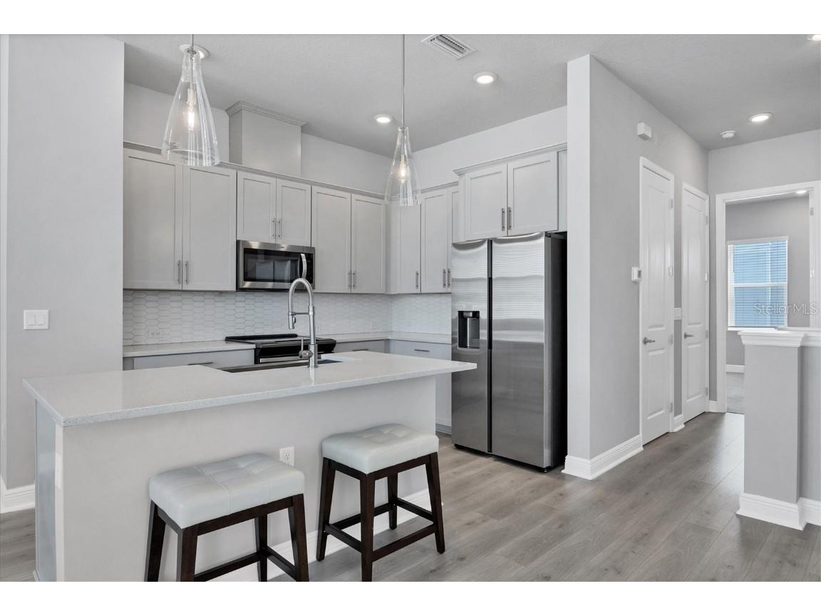 2340 Lindstrom Street Sarasota FL 34237 A4675836 image9