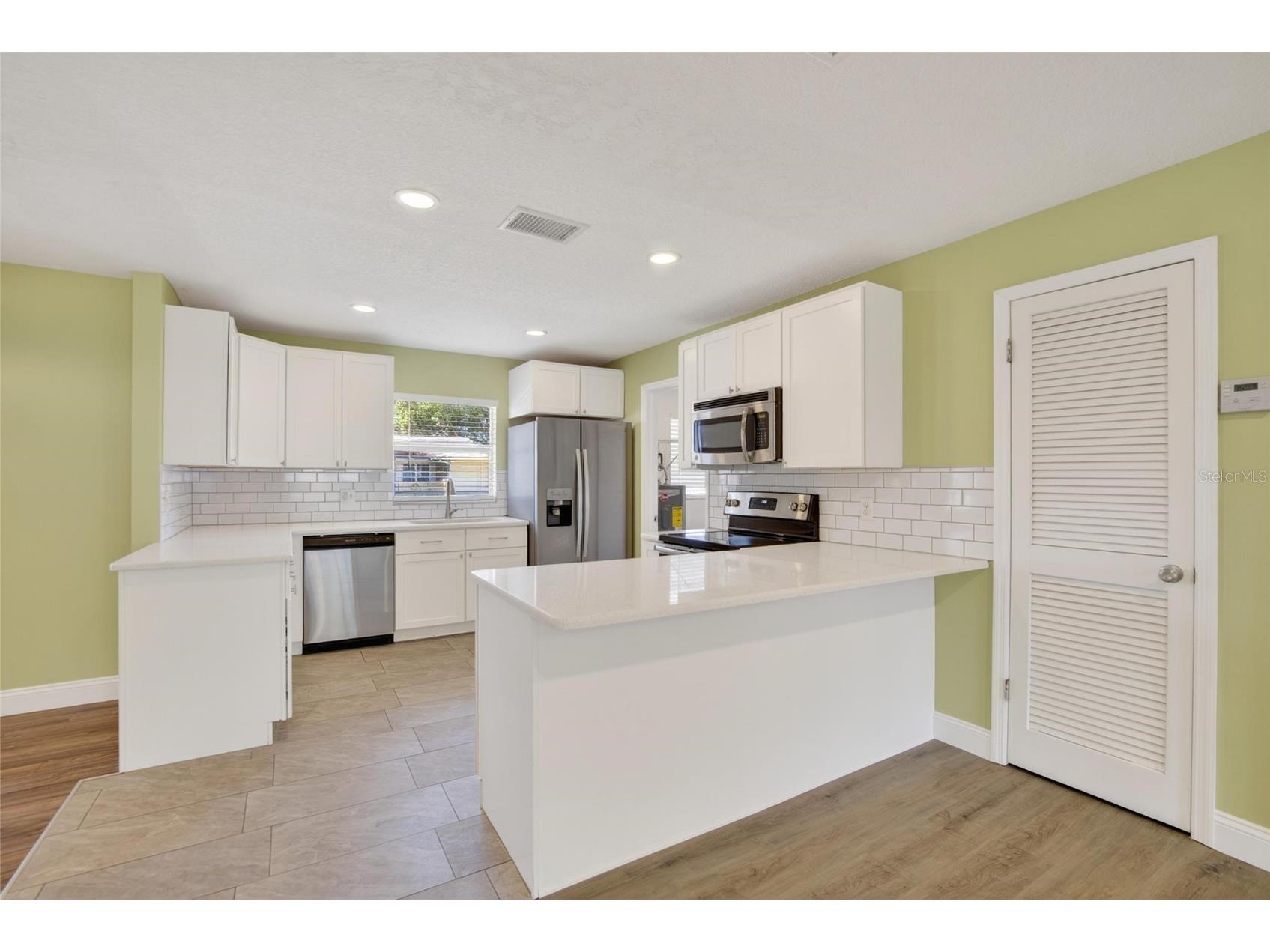 2340 Merrily Circle S Seffner FL 33584 TB8508250 image13
