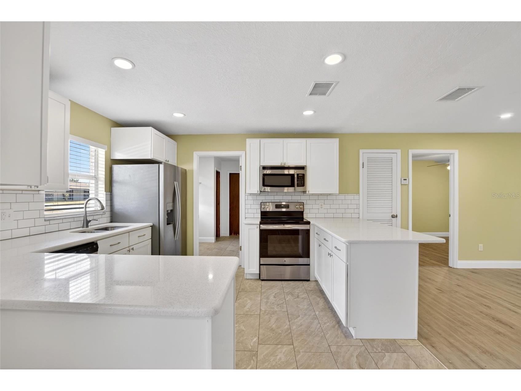 2340 Merrily Circle S Seffner FL 33584 TB8508250 image15
