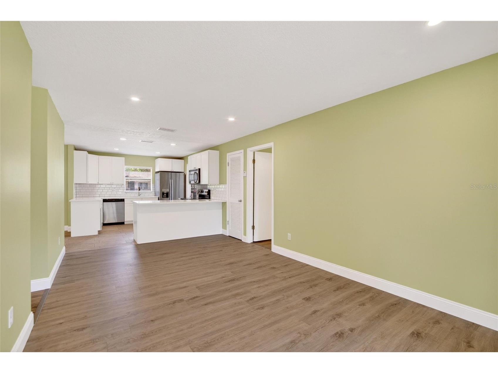 2340 Merrily Circle S Seffner FL 33584 TB8508250 image17