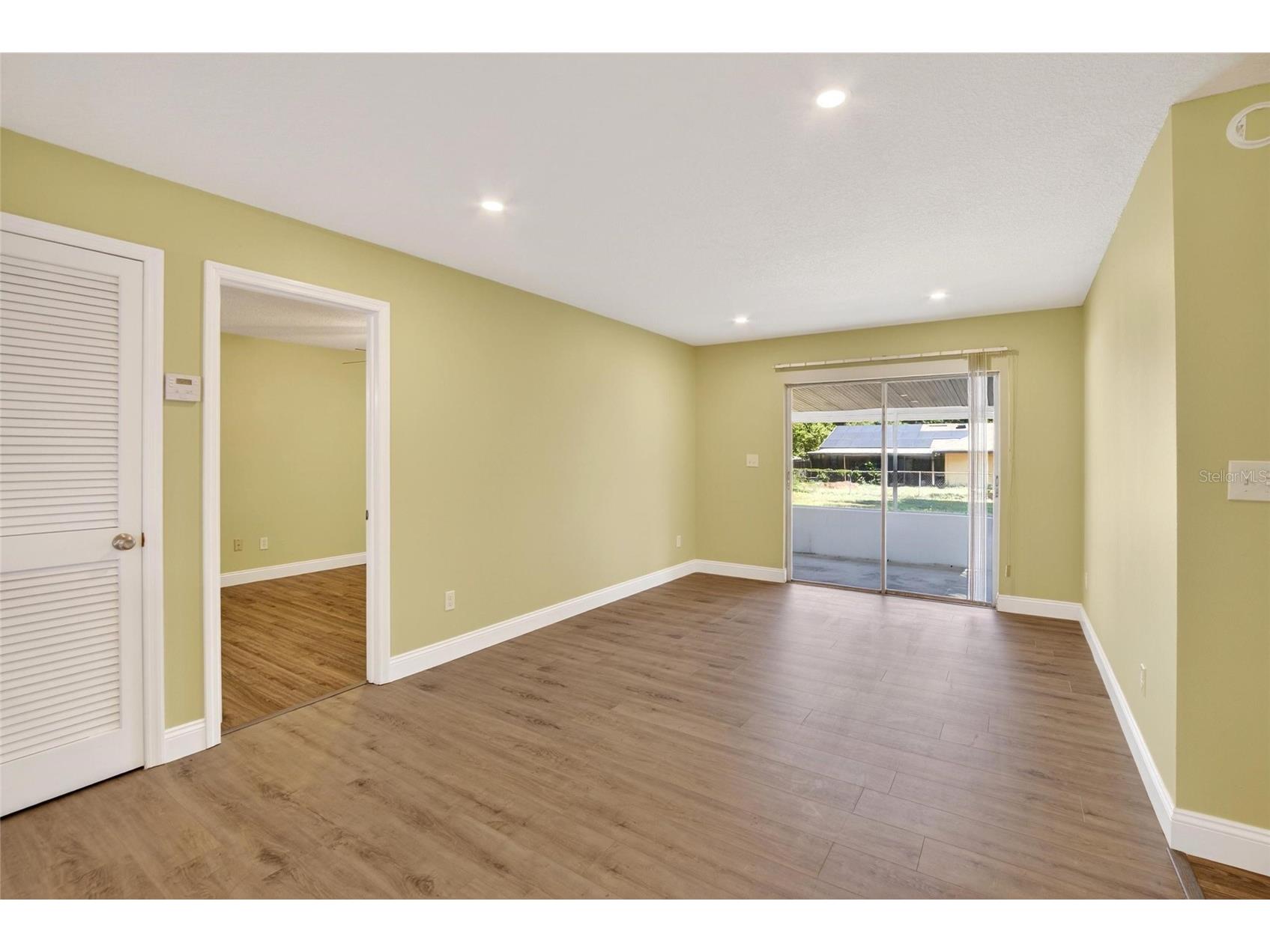 2340 Merrily Circle S Seffner FL 33584 TB8508250 image35