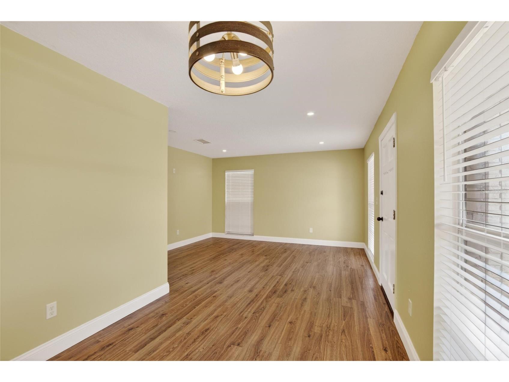 2340 Merrily Circle S Seffner FL 33584 TB8508250 image39