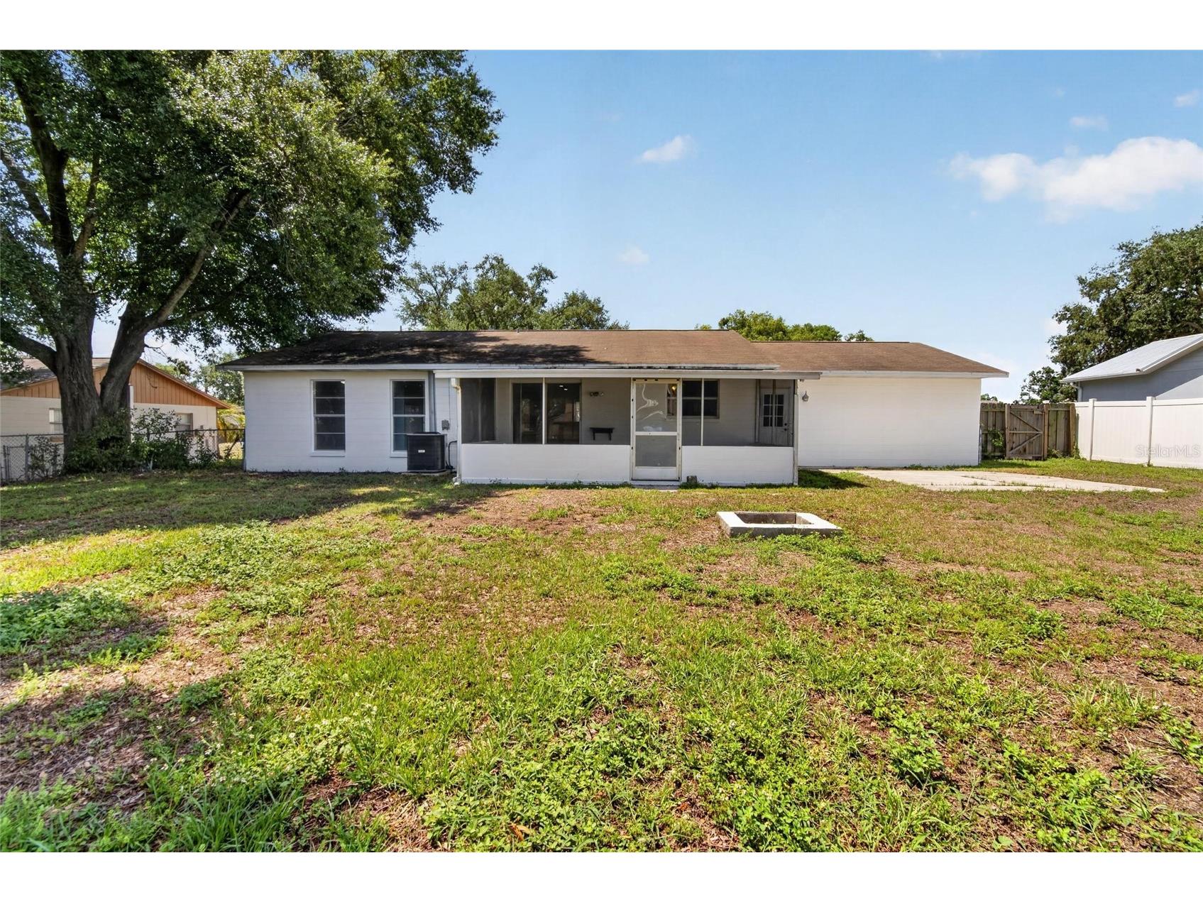 2340 Merrily Circle S Seffner FL 33584 TB8508250 image49
