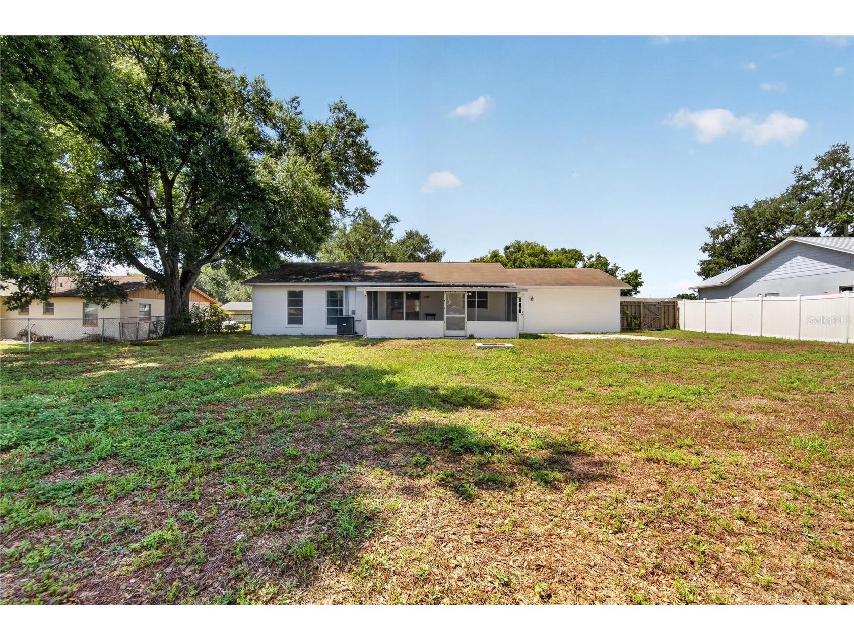 2340 Merrily Circle S Seffner FL 33584 TB8508250 image51