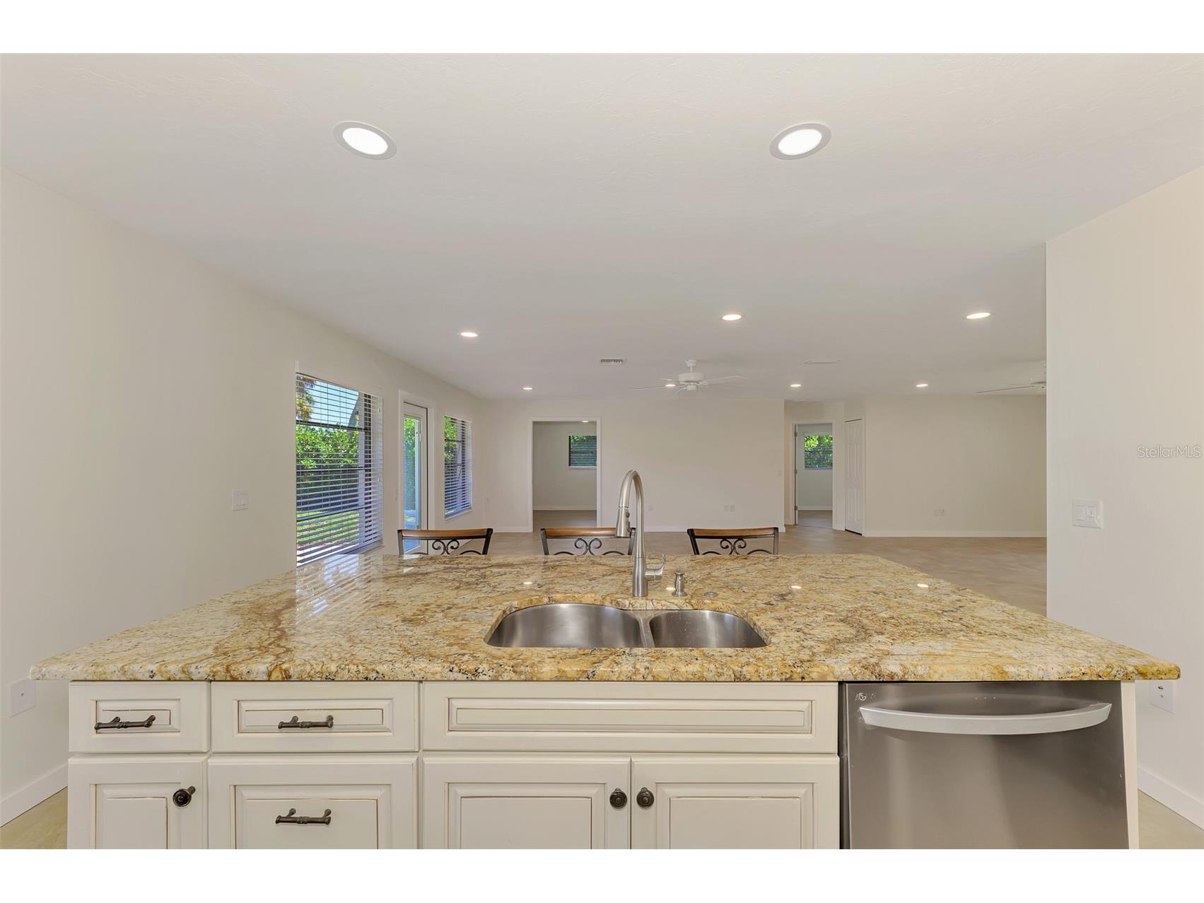 2340 Palmetto Street Nokomis FL 34275 A4694866 image24