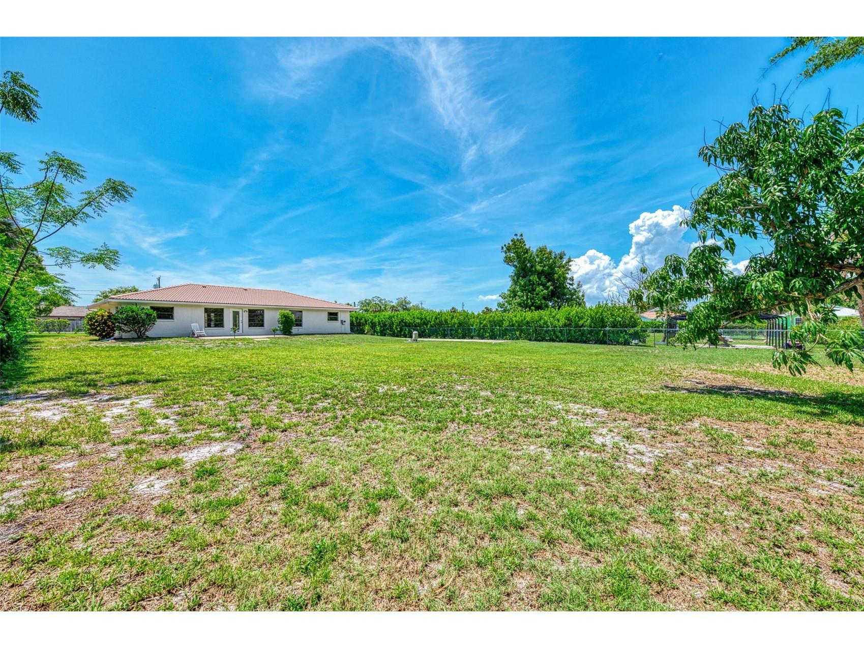 2340 Palmetto Street Nokomis FL 34275 A4694866 image42