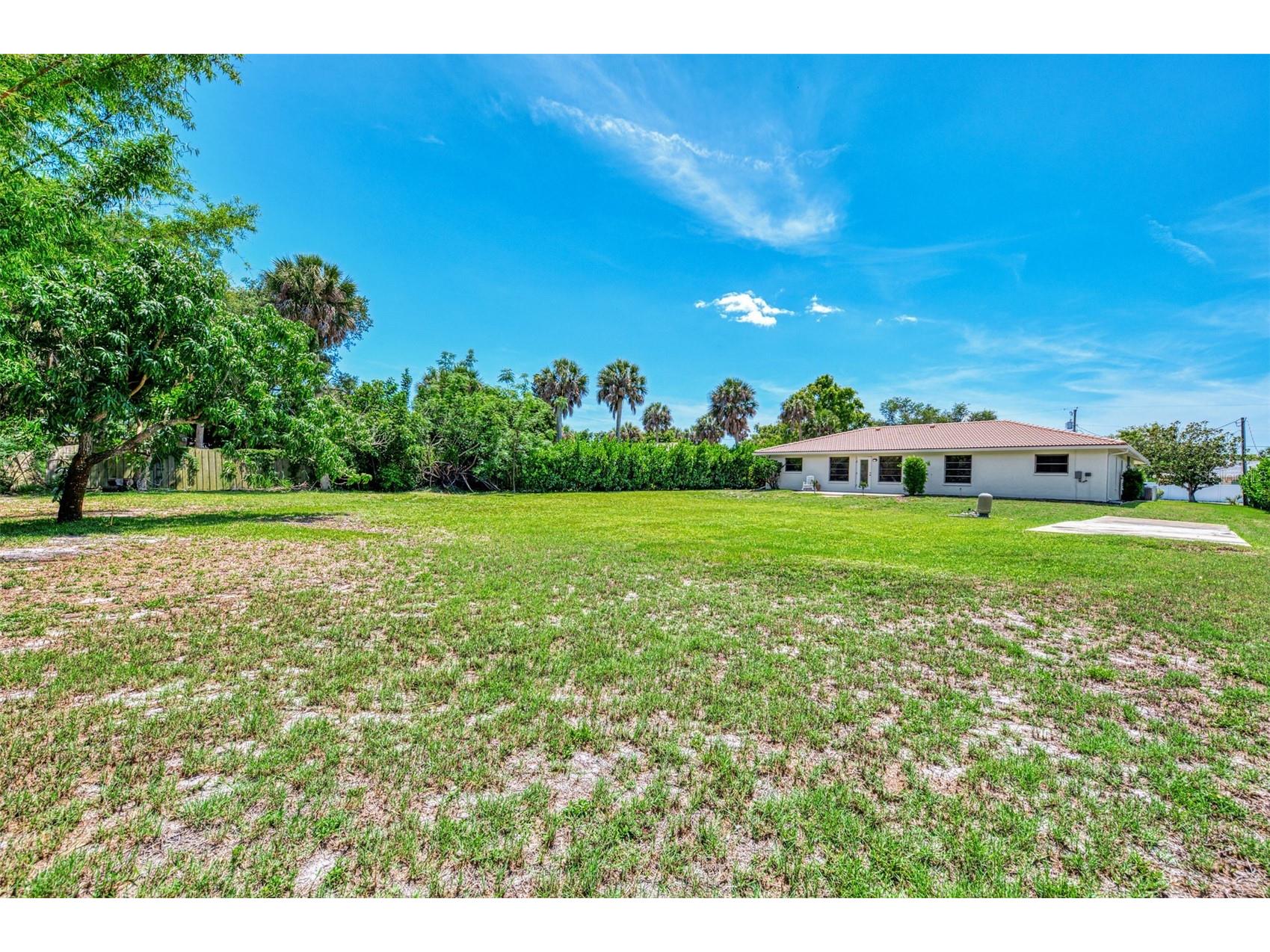 2340 Palmetto Street Nokomis FL 34275 A4694866 image43