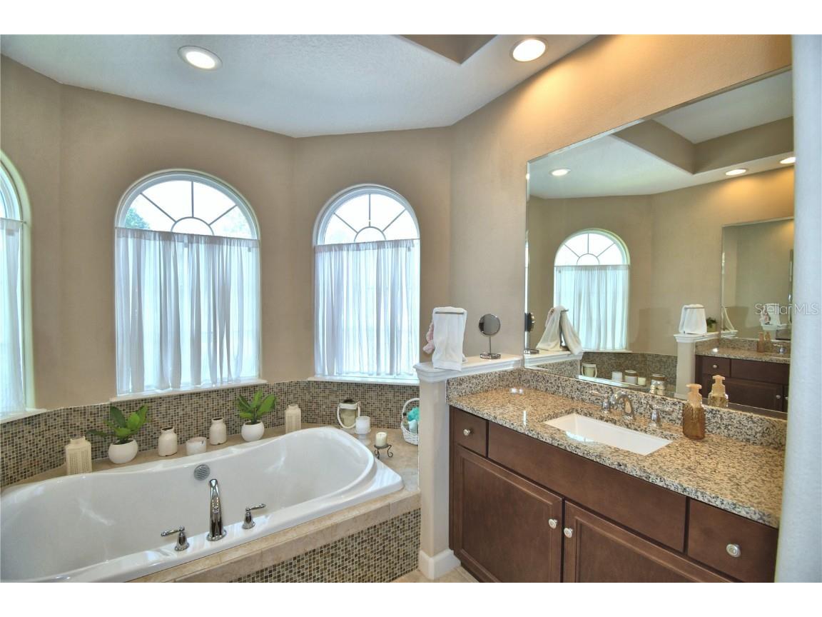 2340 Pinehurst Court Davenport FL 33837 P4934886 image35