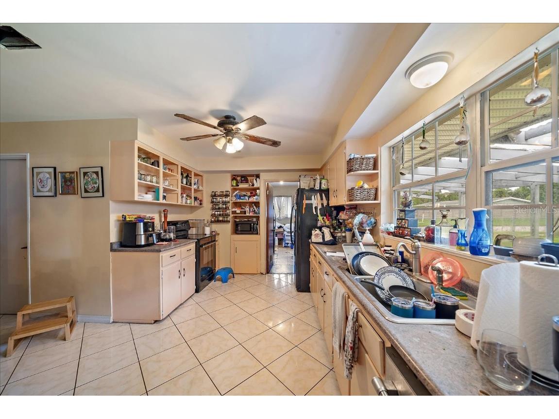 2340 Valencia Drive Sarasota FL 34239 A4665584 image11