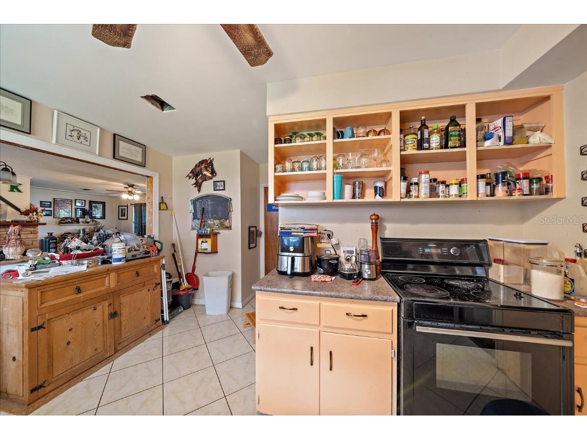 2340 Valencia Drive Sarasota FL 34239 A4665584 image13